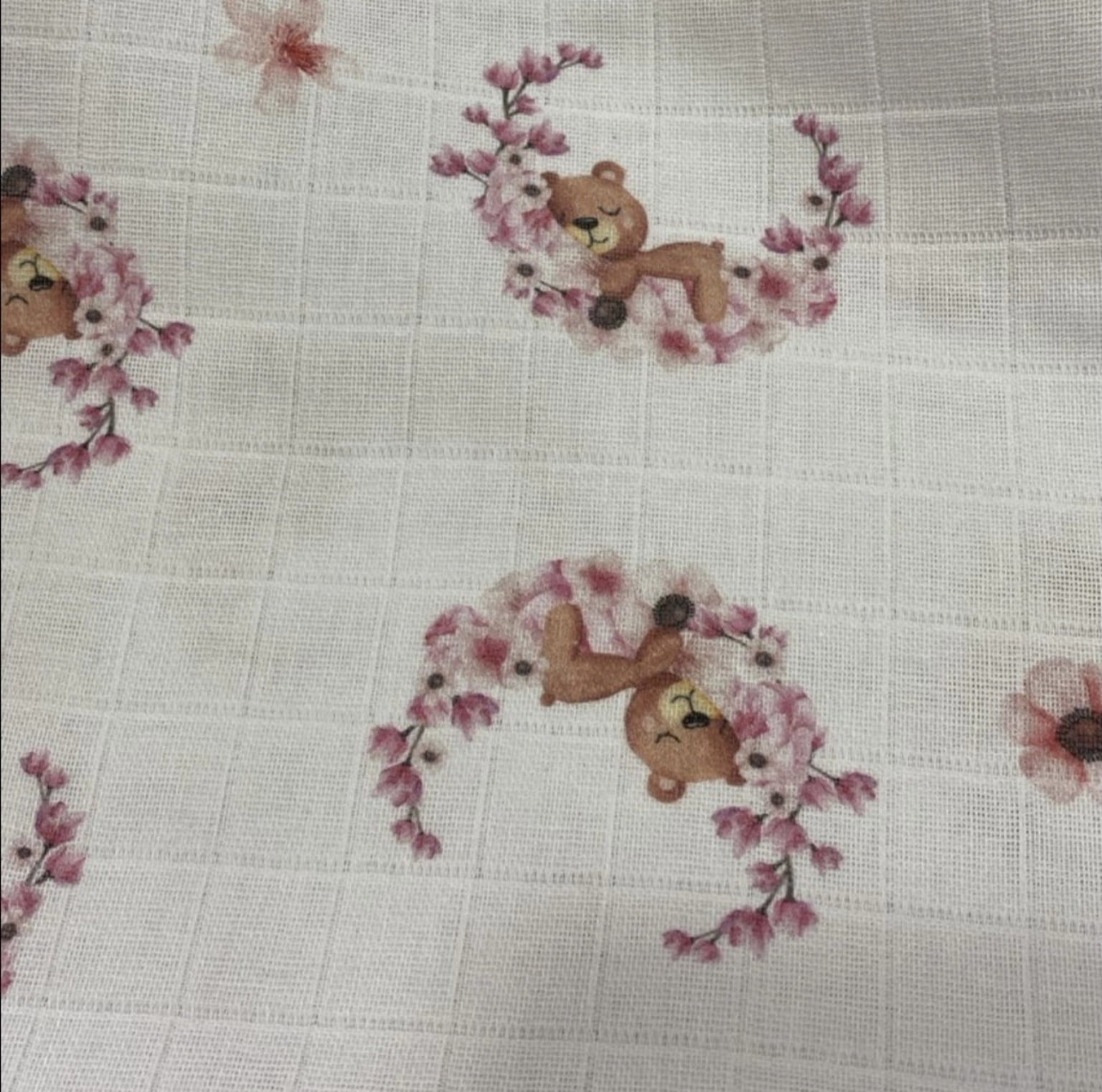 Tecido fralda digital quadriculada ursinhos fofos - CORTES 1,00m x 0,78m