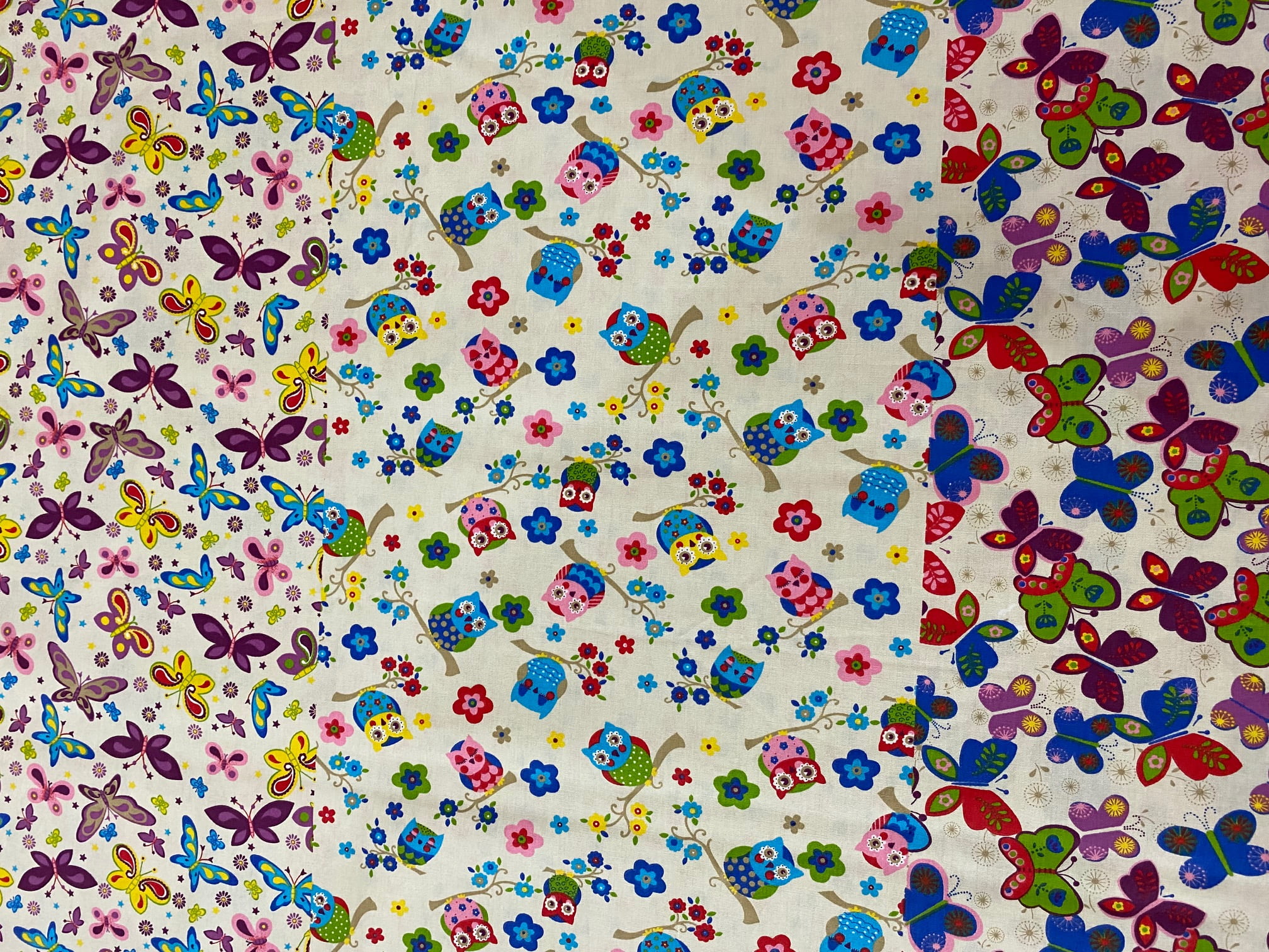 Tricoline estampado barrado borboletas e corujas