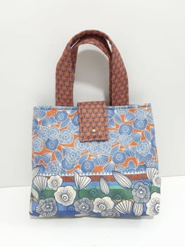 Painel de bolsa floral 